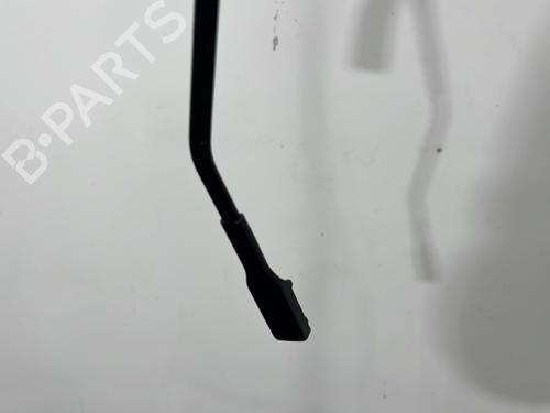 front-windshield-wiper-arm-renault-captur-i-j5_-h5_-2013-31355504 main image