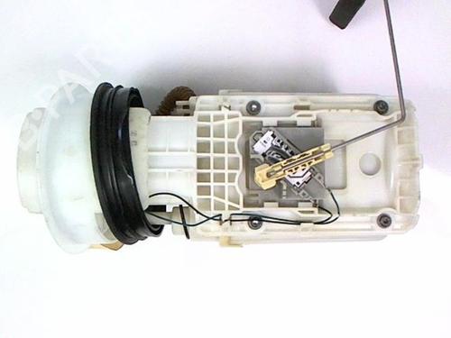 Used Fuel pump VW POLO (9N_, 9A_) 1.4 16V (101 hp) 20410599