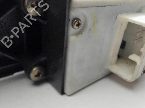 Left front window switch TOYOTA YARIS (_P1_) 1.4 D-4D (NLP10_, NLP10R) | BP30689301I27 