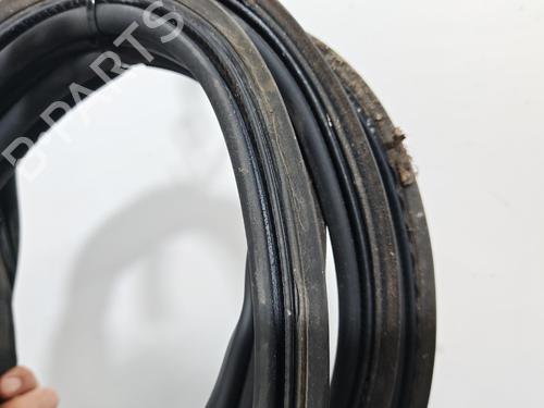 rubber-door-seal-fiat-500l-351_-352_-2012-39710414 main image