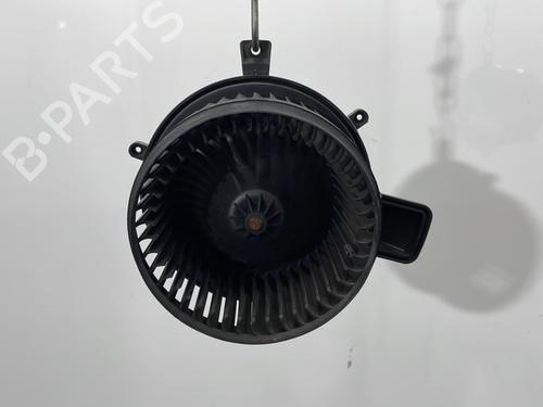 Ventilator motor LANCIA VOYAGER MPV (404_) 2.8 CRD (RT, 53) (177 hp) 31679507