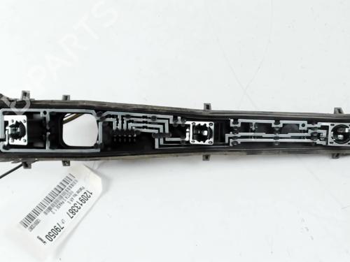 Used Lamp holder FORD FIESTA V (JH_, JD_) ST150 (150 hp) 32396713