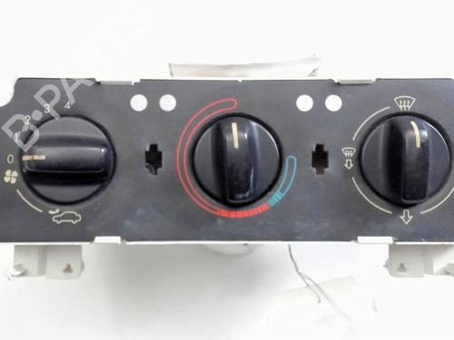 Used Climate control PEUGEOT 306 Hatchback (7A, 7C, N3, N5) 1.4 (75 hp) 32149473