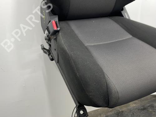 Left front seat TOYOTA COROLLA (_E12_) 1.4 D (NDE120_, NDE120R) | BP31932305C15 