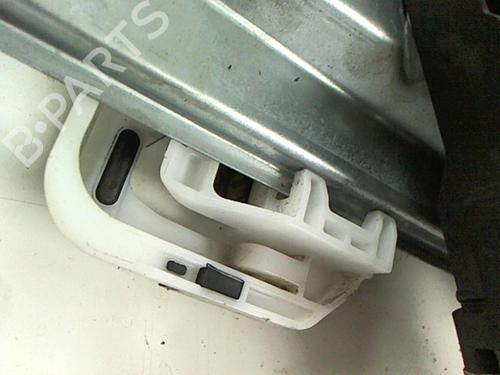 Used Front right window mechanism Front right window mechanism FORD KUGA II (DM2) 2.0 TDCi 4x4 (163 hp) 20425033 20425033