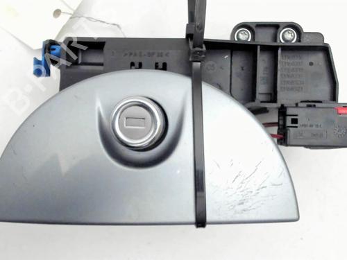 Trunk håndtak OPEL CORSA C (X01) 1.3 CDTI (F08, F68) (70 hp) 23840982
