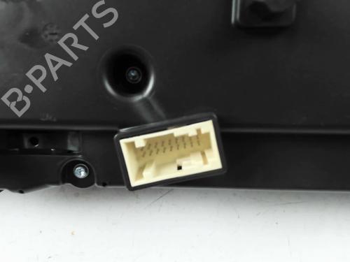 Used Instrument cluster Instrument cluster PEUGEOT 2008 II (UD_, US_, UY_, UJ_, UR_, UC_) 1.2 PureTech 100 (USHNK) (101 hp) 36525982 36525982