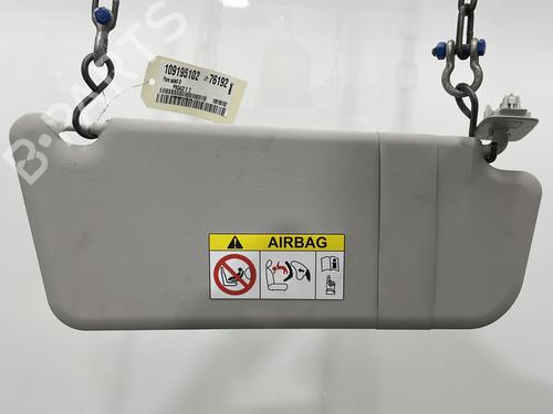 Used Right sun visor Right sun visor TOYOTA PROACE Bus (MDZ_) 2.0 D4d (MDZ6, MDZ5) (177 hp) 27572118 27572118