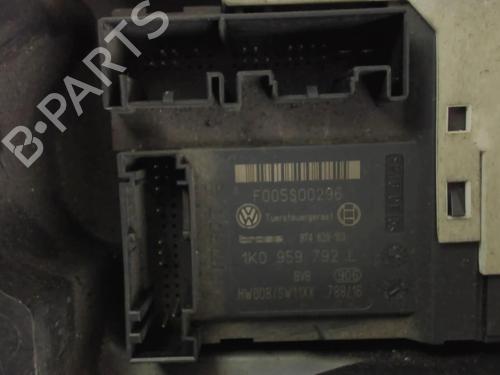 Front right window mechanism SEAT LEON (1P1) 1.6 | BP20454457C23 