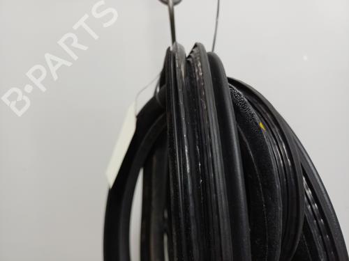Used Rubber door seal Rubber door seal PEUGEOT 508 SW I (8E_) 2.0 HDi RXH Hybrid4 (200 hp) 36588807 36588807