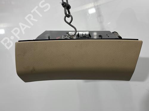 Guantera MERCEDES-BENZ S-CLASS (W220, V220) S 320 CDI (220.026, 220.126) (197 hp) 31981898