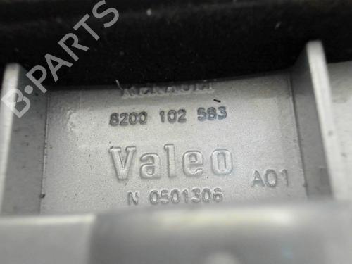 Bagagerumshåndtag Bagagerumshåndtag RENAULT SCÉNIC I MPV (JA0/1_, FA0_) 1.9 dCi (JA05, JA1F) (102 hp) 39575942 39575942
