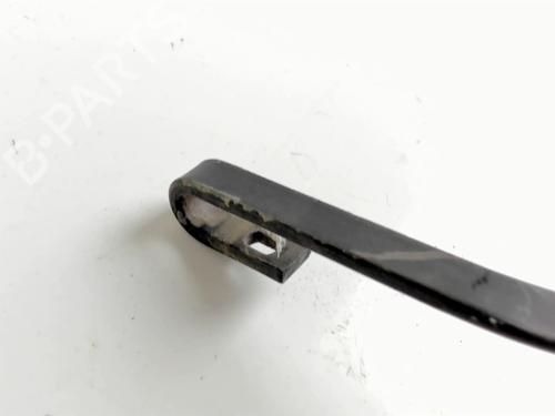 Used Rear windshield wiper arm Rear windshield wiper arm CHRYSLER VOYAGER IV (RG, RS) 2.8 CRD (150 hp) 21235897 21235897