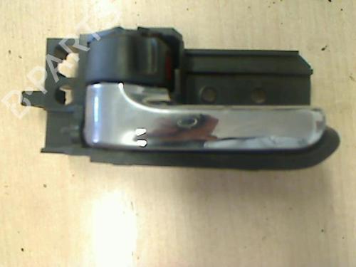 Used Front left interior door handle TOYOTA AVENSIS (_T25_) 2.0 D-4D (CDT250_, CDT250R) (116 hp) 20415376