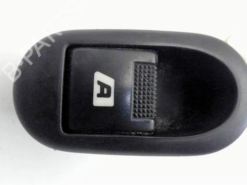 Used Right front window switch CITROËN C3 I (FC_, FN_) 1.4 i (73 hp) 30689266