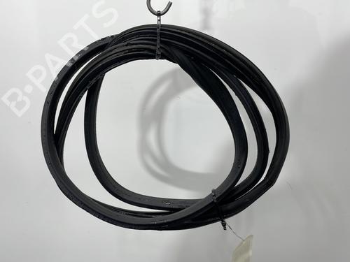 BP30401829C142 main image