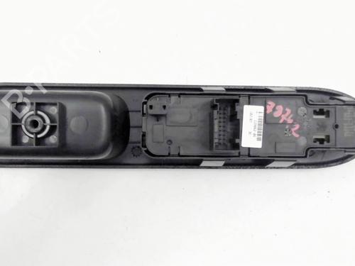 left-front-window-switch-peugeot-207-cc-wd_-2007-2008-2009-2010-2011-2012-2013-2014-2015-36372294 main image