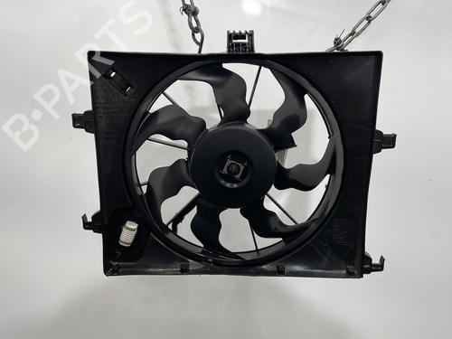 Used Radiator fan HYUNDAI i20 I (PB, PBT) 1.1 CRDi (75 hp) 30401770