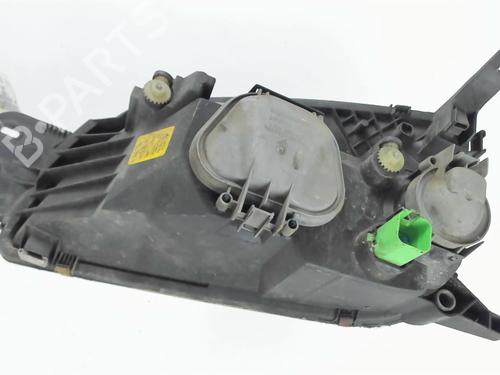 Used Right headlight Right headlight FORD FIESTA Box Body/MPV (J5_, J3_) 1.8 D (60 hp) 20465663 20465663