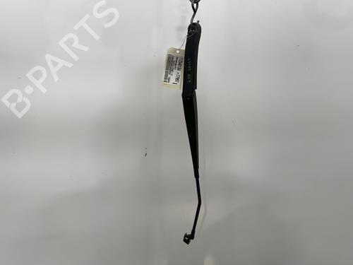 Used Front windshield wiper arm ALFA ROMEO GIULIETTA (940_) 1.6 JTDM (940FXD1A) (105 hp) 29256906