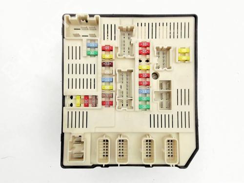Used Fuse box Fuse box RENAULT MEGANE III Hatchback (BZ0/1_, B3_) 1.5 dCi (BZ0C) (90 hp) 36173200 36173200
