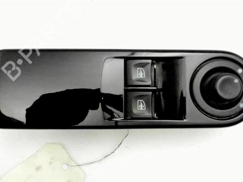 Used Left front window switch RENAULT CLIO IV (BH_) 1.5 dCi 90 (90 hp) 25222069