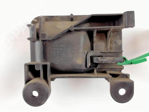 Venstre bagtil invendig håndtag OPEL VECTRA A Hatchback (J89) 1.8 i Cat (F68, M68) (90 hp) 21236046