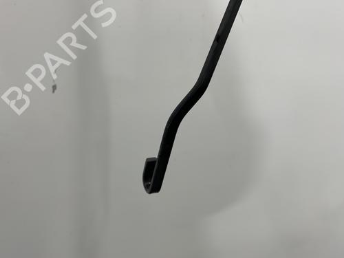 Front windshield wiper arm PEUGEOT 406 (8B) 1.8 16V | BP29138708C143 