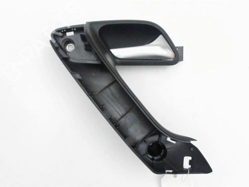 Used Front right interior door handle VW POLO V (6R1, 6C1) 1.6 TDI (90 hp) 20705815