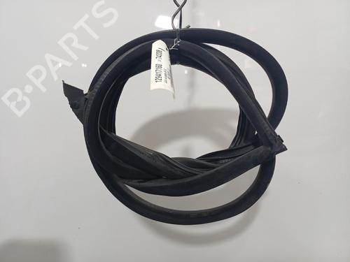 Used Rubber door seal Rubber door seal 37727964 37727964