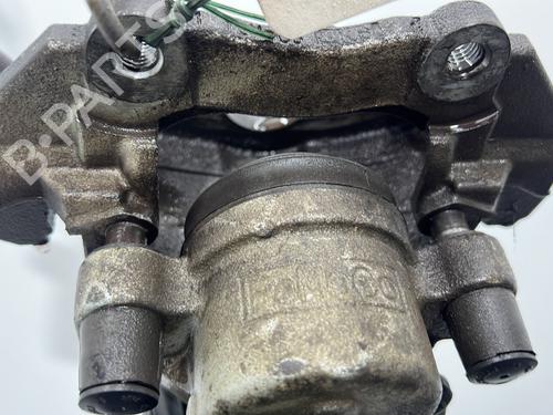 Used Right front brake caliper Right front brake caliper FORD ECOSPORT 1.0 EcoBoost (100 hp) 32631115 32631115