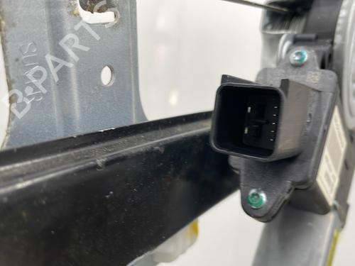 Front right window mechanism OPEL MOKKA / MOKKA X (J13) 1.7 CDTI 4x4 (_76) | BP25601432C23 
