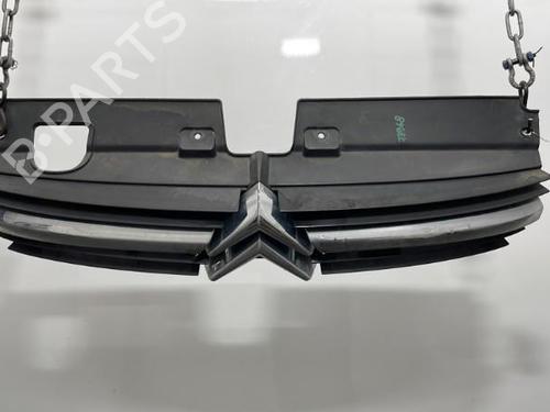 Used Grille Grille CITROËN C5 I (DC_) 2.0 16V (DCRFNC, DCRFNF) (136 hp) 20419504 20419504