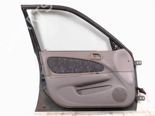 Left front door TOYOTA COROLLA Estate (_E11_) 2.0 D (CE110_, CE110R) | BP20477167C2