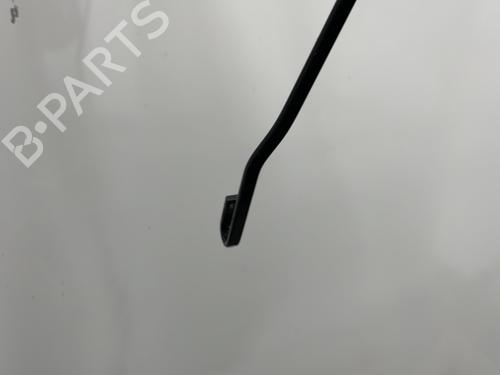 Used Front windshield wiper arm Front windshield wiper arm 26133702 26133702