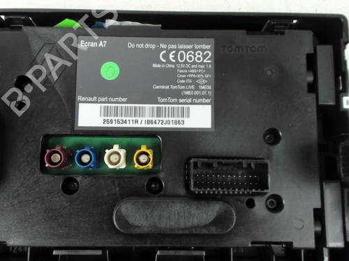 display-monitor-renault-megane-iii-hatchback-bz01_-b3_-2008-36372175 main image