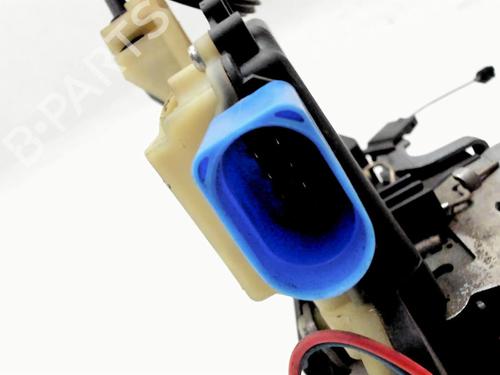 Front left lock SEAT CORDOBA (6L2) 1.4 TDI | BP21208724C98 