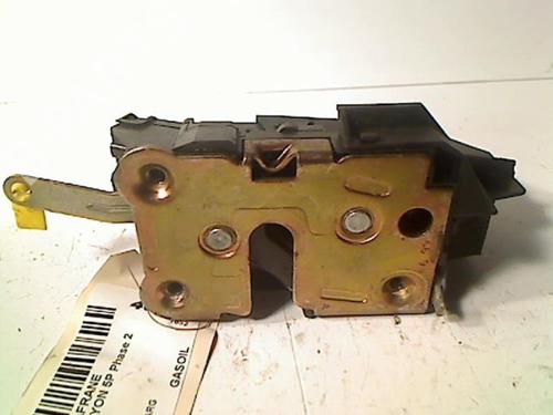 Used Rear left lock RENAULT SAFRANE II (B54_) 2.2 dT (B54G) (113 hp) 20471963