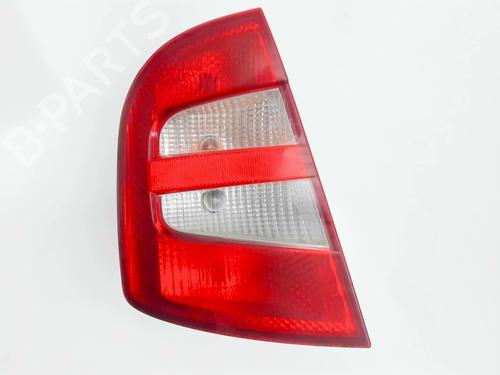 Left taillight SKODA FABIA I (6Y2) 1.4 | BP20400425C34 
