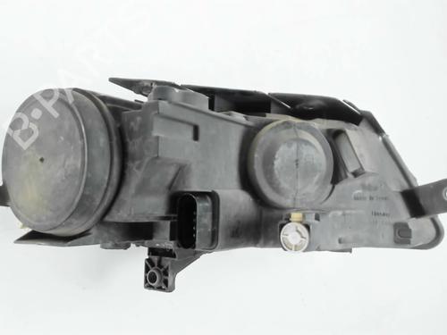 Left headlight VW PASSAT B6 Variant (3C5) 2.0 TDI 16V | BP29844240C28