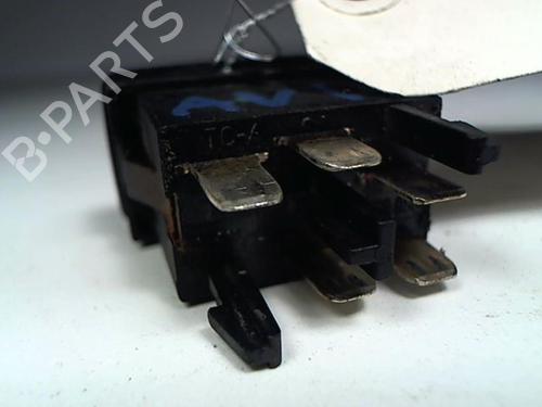 Used Right front window switch Right front window switch SEAT TOLEDO I (1L2) 1.9 TDI (90 hp) 21231180 21231180