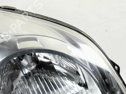 Used Right headlight Right headlight PEUGEOT BIPPER (AA_) 1.4 HDi (68 hp) 30890785 30890785