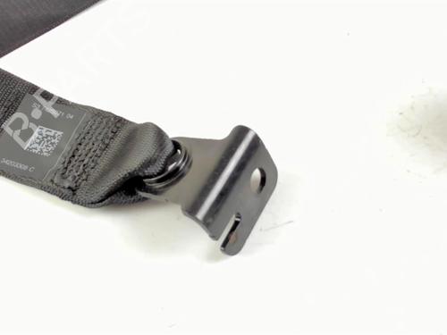 Venstre bak beltestrammer BMW X1 (F48) sDrive 18 d (150 hp) 20421528