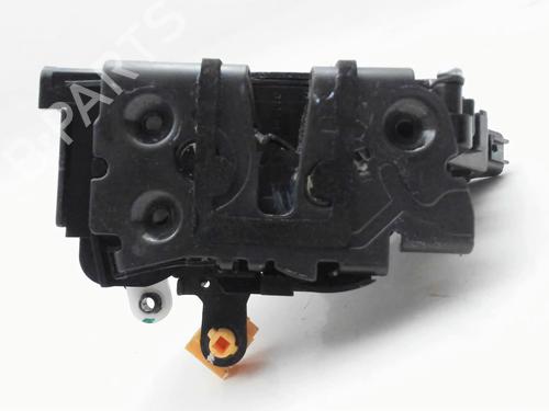 Used Front left lock Front left lock 21240438 21240438