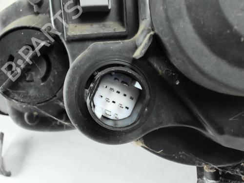 Right headlight ALFA ROMEO 147 (937_) 1.9 JTDM 16V (937.AXN1B, 937.AXZ1B) | BP31159545C29 