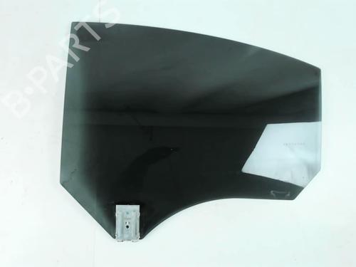 rear-left-door-window-mercedes-benz-cla-coupe-c117-2013-2014-2015-2016-2017-2018-2019-33131086 main image