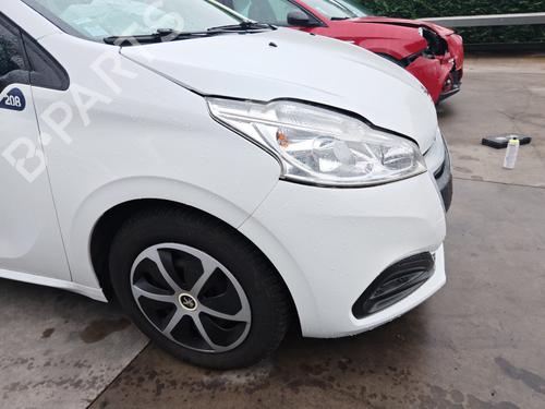 Used Parts PEUGEOT 208 I (CA_, CC_) 1.2 VTi 68 / PureTech 68 4951622