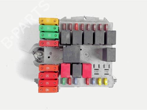 Used Fuse box Fuse box 21236344 21236344