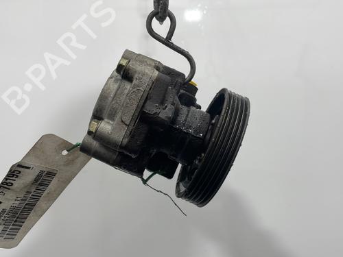 Used Steering pump RENAULT CLIO II (BB_, CB_) 1.2 (BB0A, BB0F, BB10, BB1K, BB28, BB2D, BB2H, CB0A,... (58 hp) 30308472