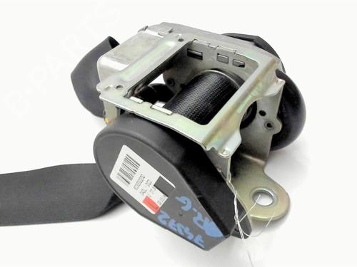 Used Rear left seatbelt Rear left seatbelt MERCEDES-BENZ B-CLASS Sports Tourer (W245) B 180 CDI (245.207) (109 hp) 22104009 22104009